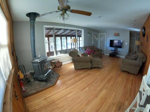Modern Cabin – Photos 3