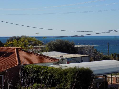 JERRY'S STUDIOS LASSI