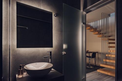 Un baño de DIFFERENT APARTMENTS