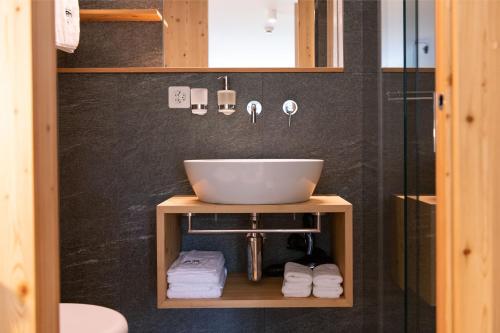 Koupelna v ubytování Hotel Tödiblick