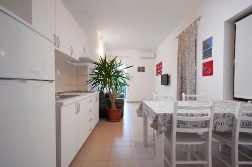 Rooms & Apartments Bruno
