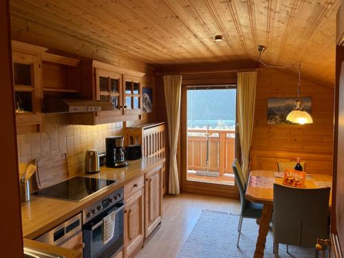 Η κουζίνα ή μικρή κουζίνα στο Appartement Birkheim
