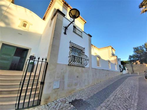 CITY WALLS rooftop terrace duplex @ citycenter & beach