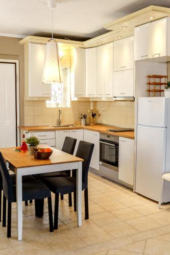 Agustin Apartment in Thessaloniki-penthouse-free parking