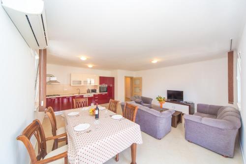 Kuchyň nebo kuchyňský kout v ubytování Apartment Dubrovnik Downtown