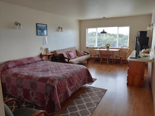 Ένα ή περισσότερα κρεβάτια σε δωμάτιο στο The Dublin House Motel
