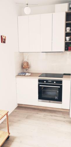 Kuchyňa alebo kuchynka v ubytovaní Primo Apartments Tramwajowa 17B