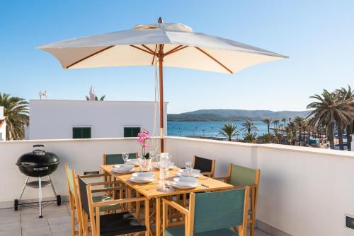 Villa La Plaza by Escape Home