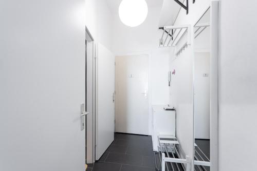 Kúpeľňa v ubytovaní NEW ShalalaLiving Vienna - Cosy Home Meidlinger Markt KG12