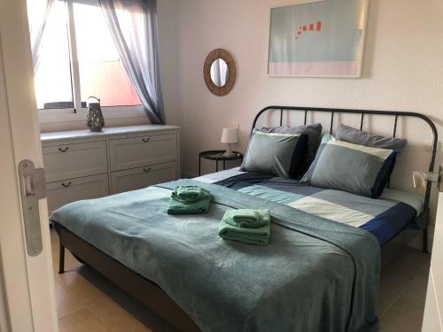 Posteľ alebo postele v izbe v ubytovaní Costa Adeje VI