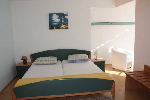 Apartment in Trogir with sea view, terrace, air conditioning, WiFi 4328-6