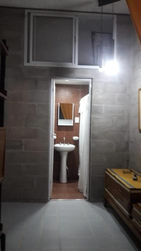 Un baño de Mini Complejo Familiar Roque