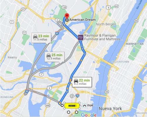 Loftmynd af LUXURY APARTMENTS 5QUEENBED - 20 min away Manhattan