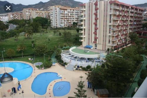 The swimming pool at or close to Estudio Ed Jupiter Benalmadena