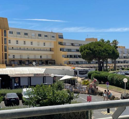 Naturist Port Ambonne Melrose View photo 26