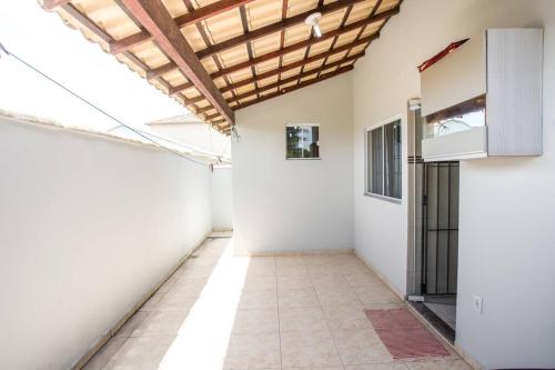Gallery image of Casa com piscina, wifi e churrasqueira em unamar. in Tamoios