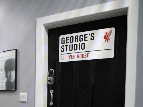George's Studio @ Liver House – Photos 2