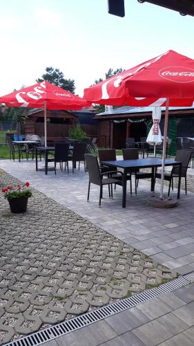 Zajazd Mistrz i Malgorzataにあるレストランまたは飲食店