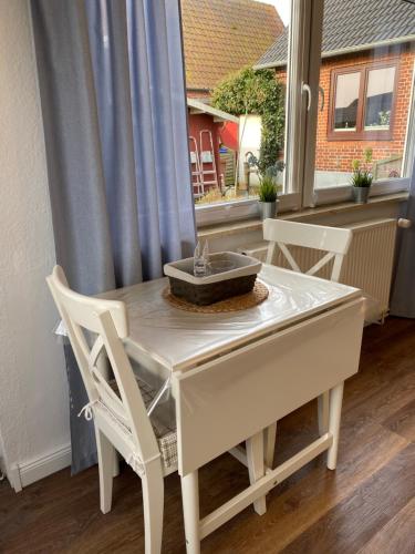 Galeriebild der Unterkunft Fehmarn Ot Burg 2 Zi Bungalow Gartenmöbel WLAN in Fehmarn