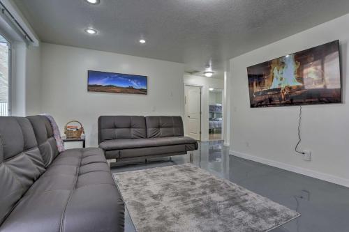 Foto dalla galleria di Caliente Home with Covered Patio, Mtn Views! a Caliente