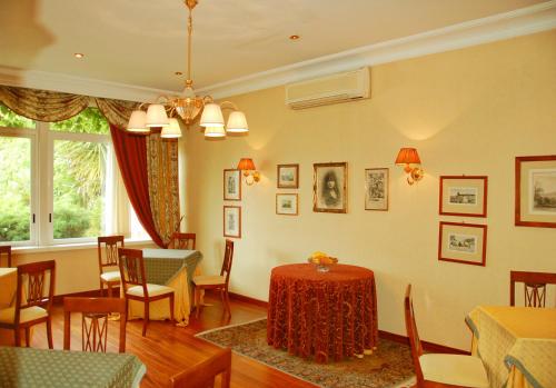 Χώρος καθιστικού στο Hotel La Culla Del Lago