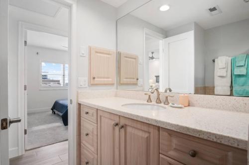 Η κουζίνα ή μικρή κουζίνα στο Admiralty House 1705S