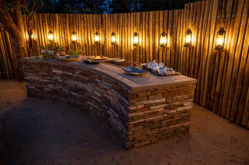 Gambar di galeri bagi Safari Moon Luxury Bush Lodge di Hoedspruit