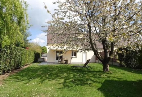 Semi-detached house, Brehal