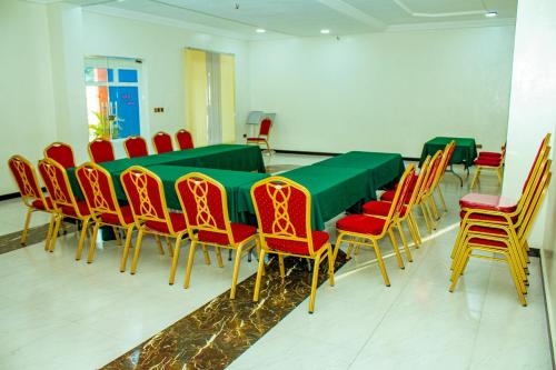 Φωτογραφία από το άλμπουμ του Havilah Towers Hotel Ltd στο Ούγιο