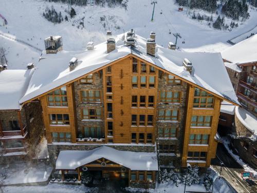 Sport Hotel Hermitage & Spa — Property building