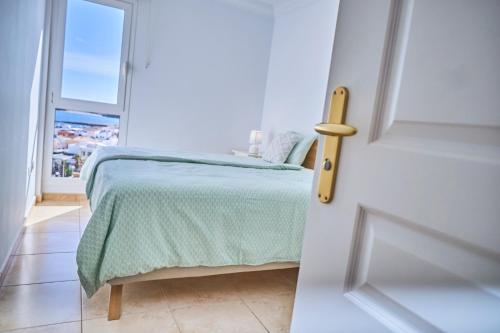 Imagen de la galería de 2BDR Comfy Apartment with Ocean View, en Porís de Abona