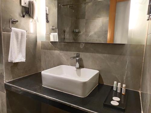 Inspira Resort & Spa tesisinde bir banyo