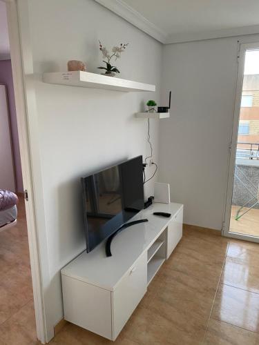 New Bright Apartament with WI-FI in Alicante