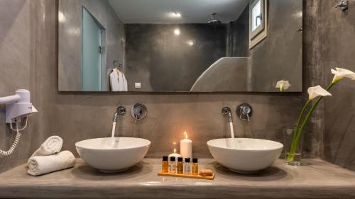 Un baño de Kalisperis Hotel