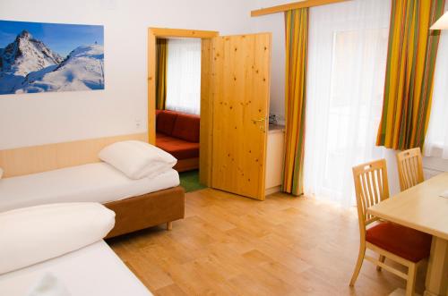 Gallery image of Hotel Garni Alpenblick in Ischgl