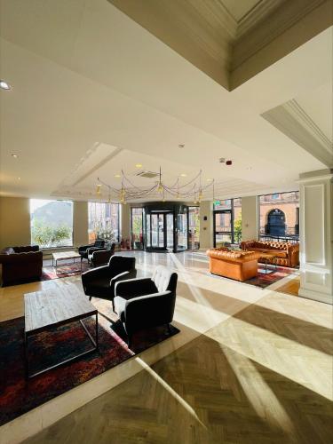 Χώρος καθιστικού στο Glasgow Argyle Hotel, BW Signature Collection