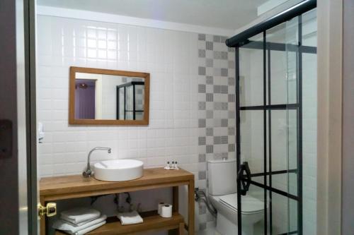 Vonios kambarys apgyvendinimo įstaigoje CAN GRAND HOTEL