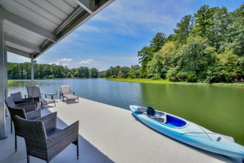 Water Oaks Lake House
