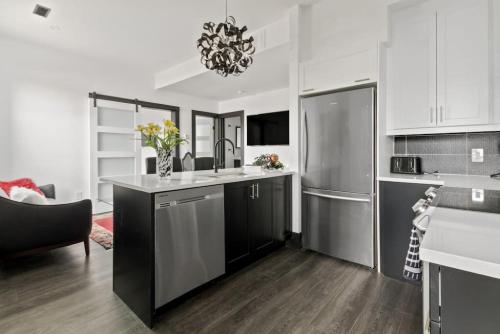 Secluded Simcoe St Treasure – Photos 2