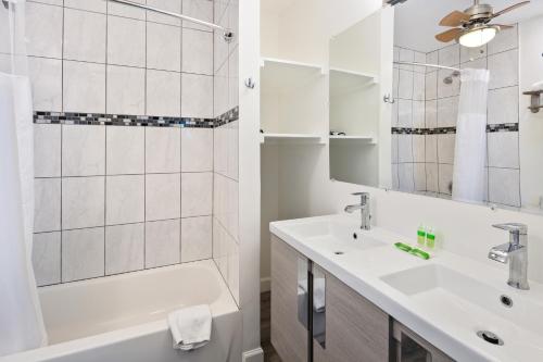 Koupelna v ubytování Wicker Guesthouse