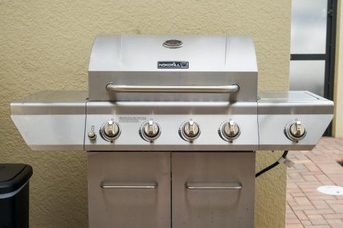 Cozy 5 Bed, wonderful clubhouse, Close to Disney photo 92