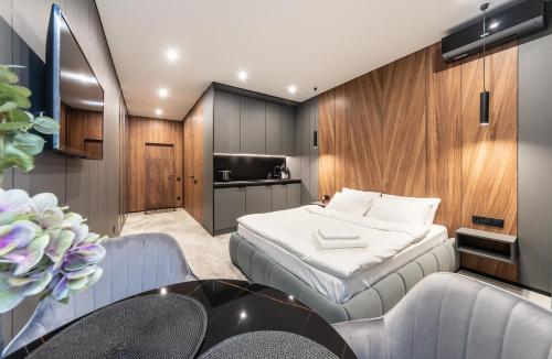 Dapur atau dapur kecil di Апартаменти-студіо "Premium Lux Apartments French Quarter 2" з гідромасажною ванною чи з душем