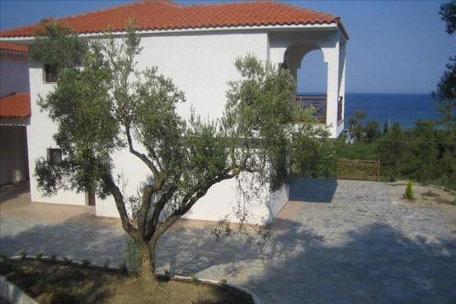 Gallery image of Ambelos Village Seaview and Pool Villas in Neos Marmaras