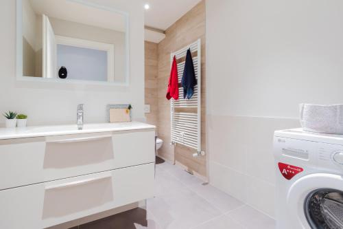 Top Living Apartments - Torino Centro photo 91