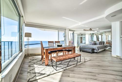 Setusvæði á Luxurious Maui Getaway with Panoramic Ocean Views!