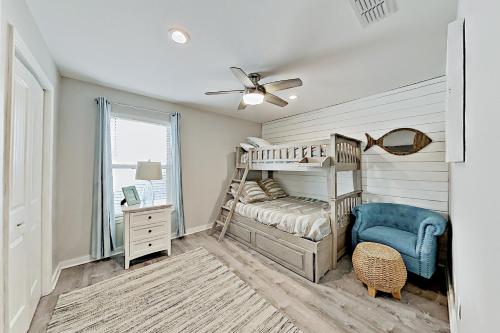 Gallery image of Bayhouse condos 2410 in Rockport