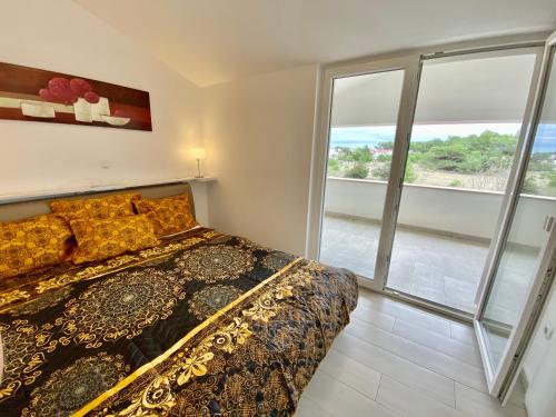 Posteľ alebo postele v izbe v ubytovaní Villa ISLAND VIR with pool