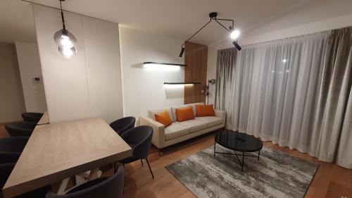 Posedenie v ubytovaní Napfény Resort Exclusive