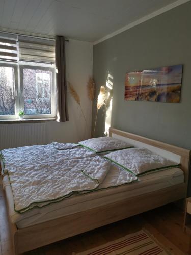 Кровать или кровати в номере Susan's ole Schoolhus