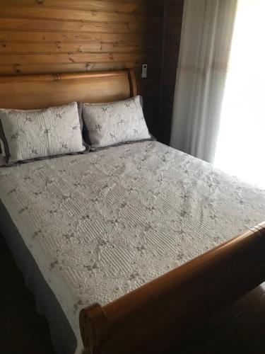 Postel nebo postele na pokoji v ubytování Espetacular sítio com belíssima paisagem para descansar